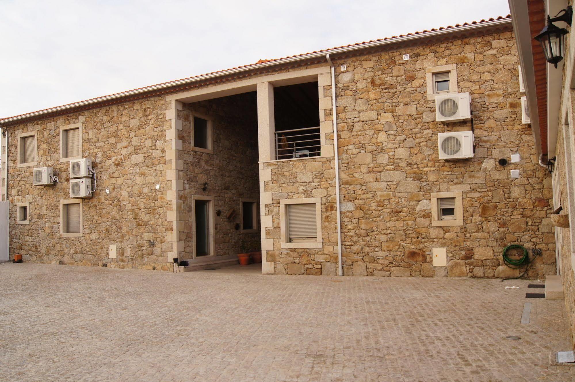 Casas Campo Cimo Da Quinta Hotel Miranda do Douro Exterior photo